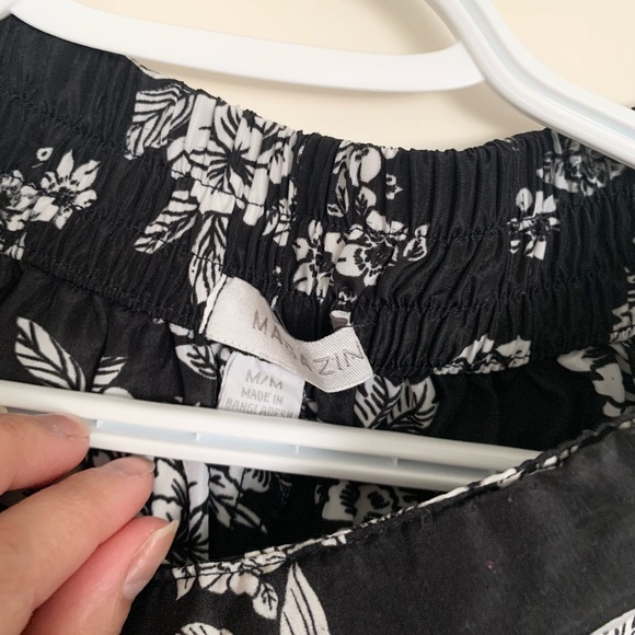 Floral printed Wide Leg Cropped Pants - Picture 3 of 4